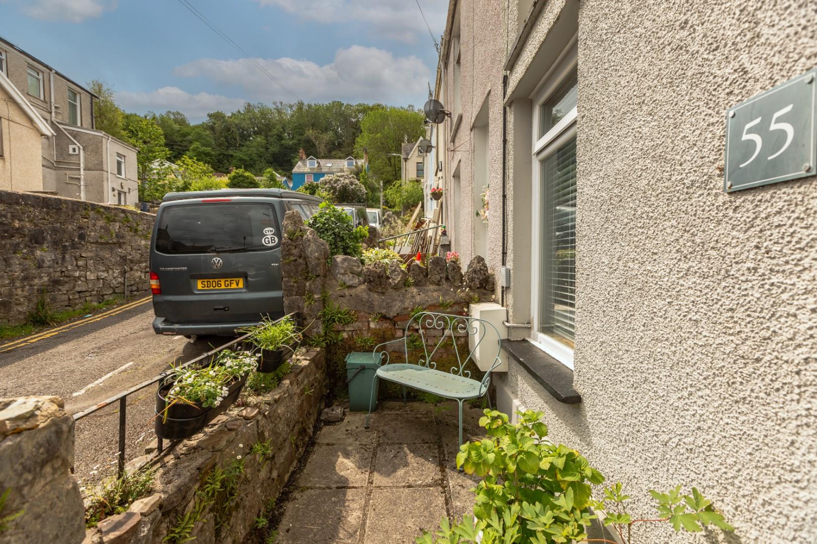 Gloucester Place, Mumbles, Swansea, SA3 4LQ